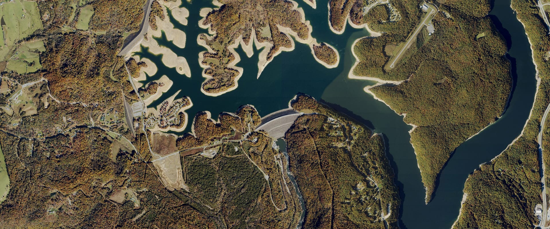 Aerial photo of Summersville Lake and its shoreline
